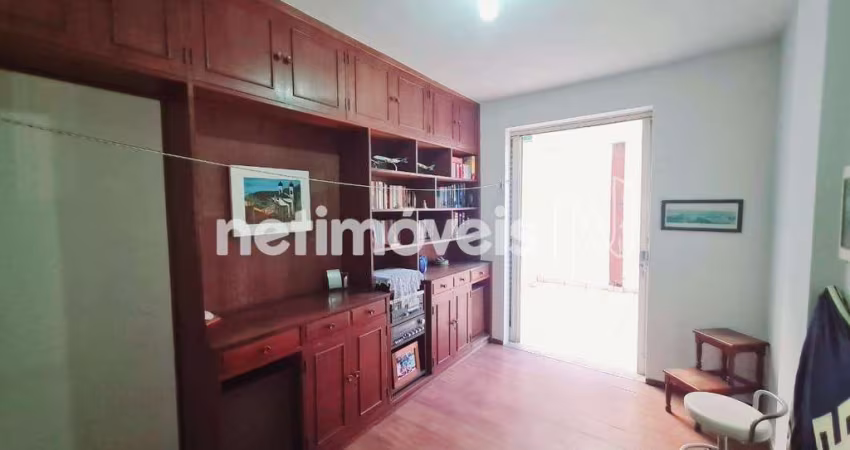 Apartamento à venda no bairro Funcionários, 4 dormitórios e 193 m² de área útil.