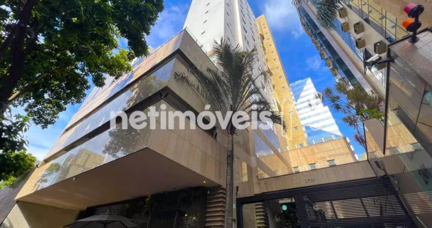 Apartamento à venda no bairro Lourdes com 162 m² e 4 dormitórios/quartos disponíveis.