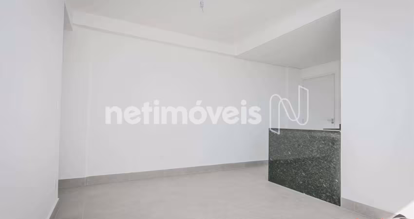Apartamento à venda no bairro Sagrada Família com 74 m² e 3 dormitórios/quartos.