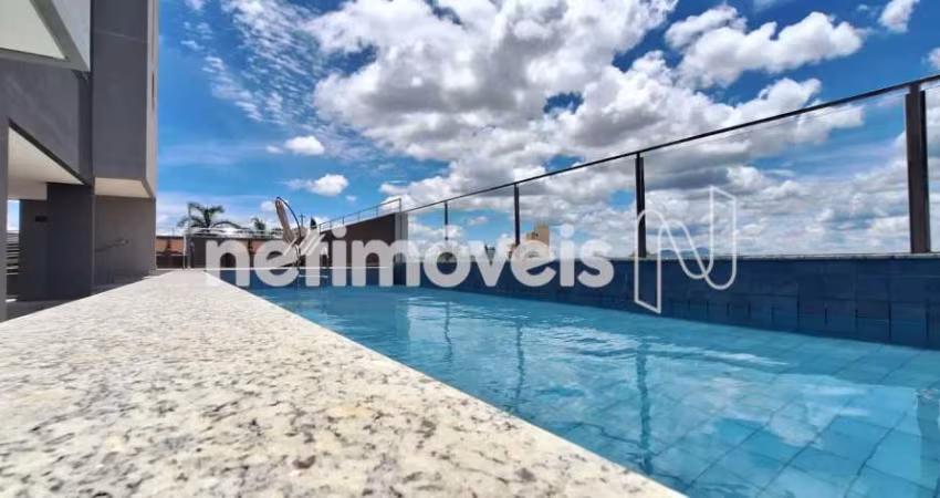 Apartamento cobertura à venda no bairro Sagrada Família com 135 m² e 3 dormitórios.