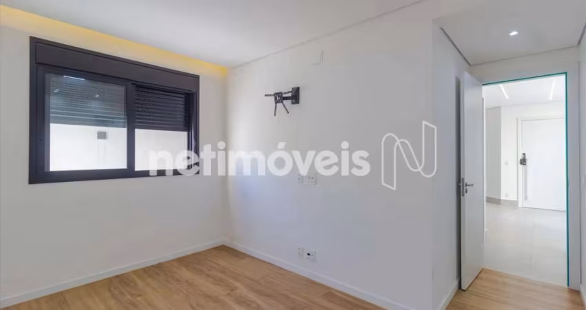 Apartamento à venda no bairro Cruzeiro com 132 m² e 2 dormitórios/quartos disponíveis.