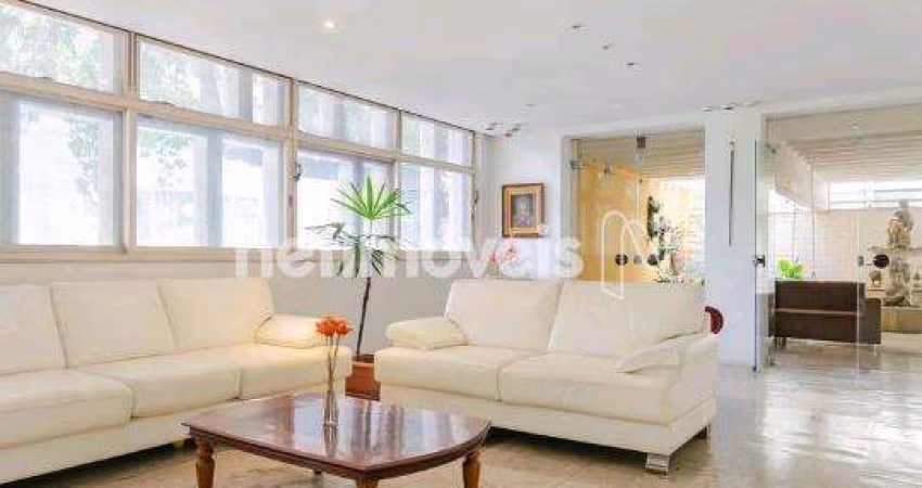 Apartamento à venda no bairro Savassi com 4 dormitórios/quartos e 420 m² de área útil