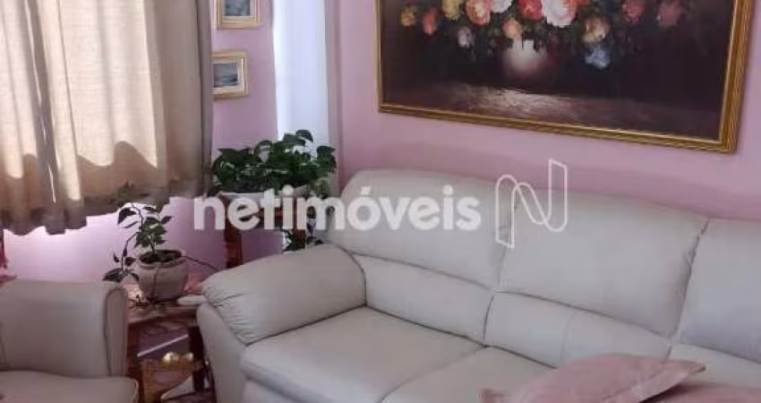 Apartamento para alugar no bairro Coração de Jesus com 2 dormitórios e 63 m².