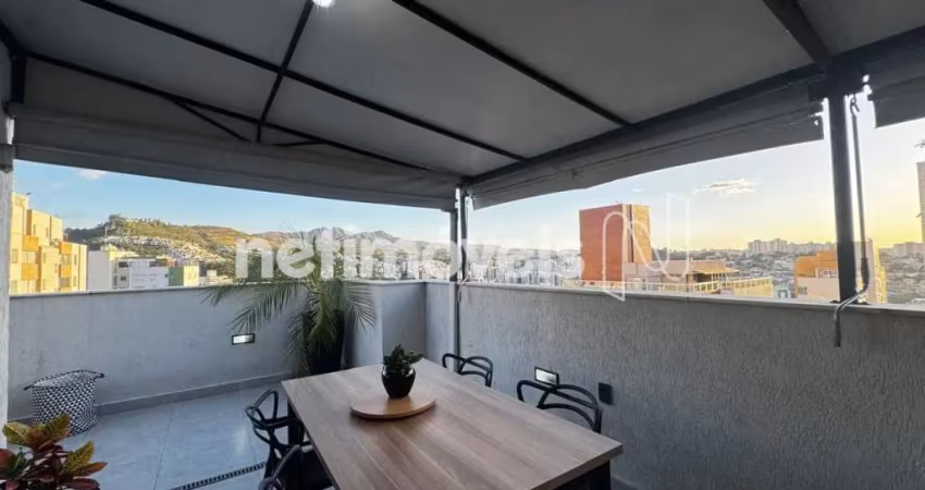Cobertura à venda no bairro Buritis com 110 m² e 2 dormitórios/quartos disponíveis