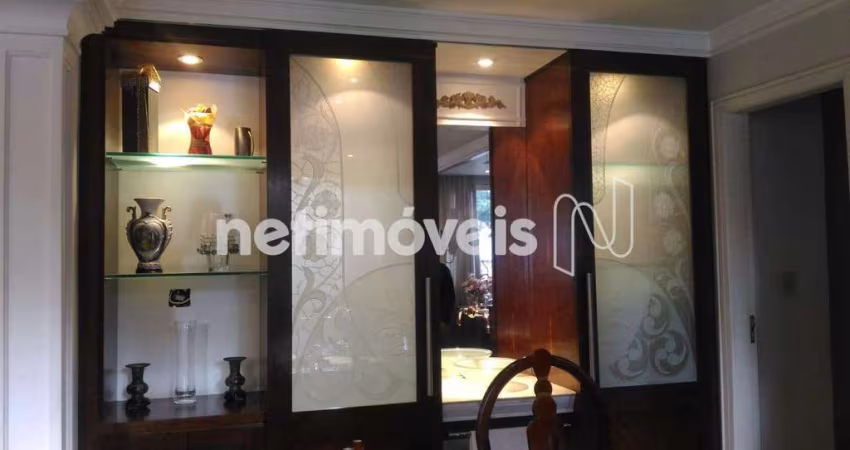 Apartamento à venda com 150 m² na Savassi e 4 dormitórios/quartos disponíveis.