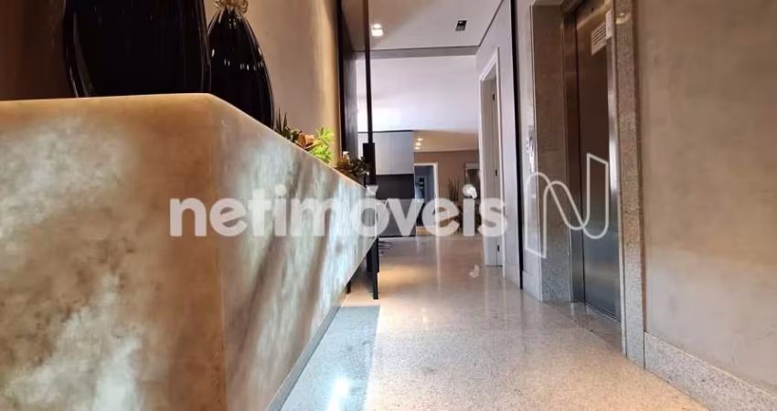Apartamento à venda no bairro Santa Lúcia com 4 dormitórios e 198 m² de área útil.