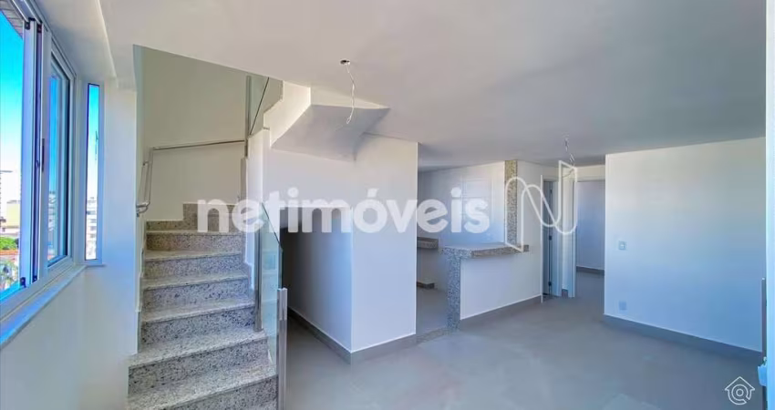 Cobertura à venda no bairro Sagrada Família com 128 m² e 2 dormitórios/quartos