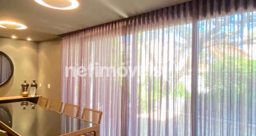 Casa residencial à venda no bairro Grajaú com 235 m² e 4 dormitórios/quartos disponíveis