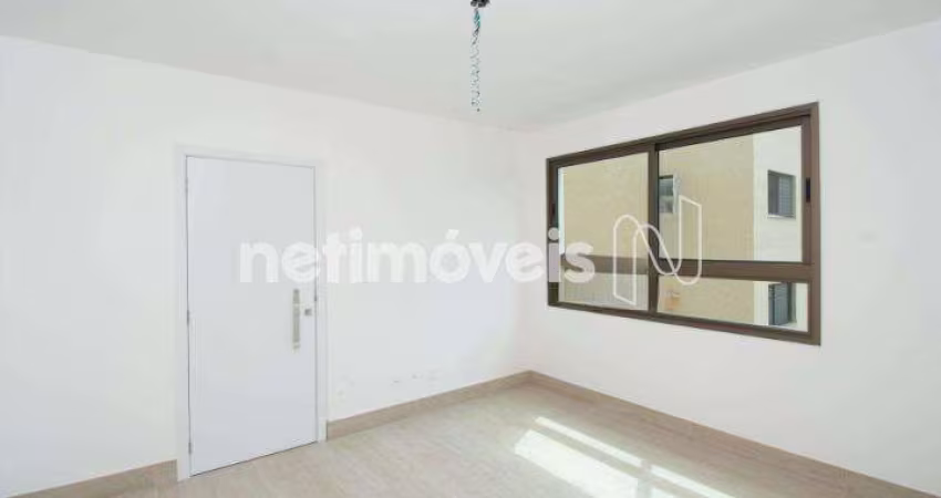 Apartamento à venda no bairro Lourdes com 63m² e 2 dormitórios/quartos disponíveis.