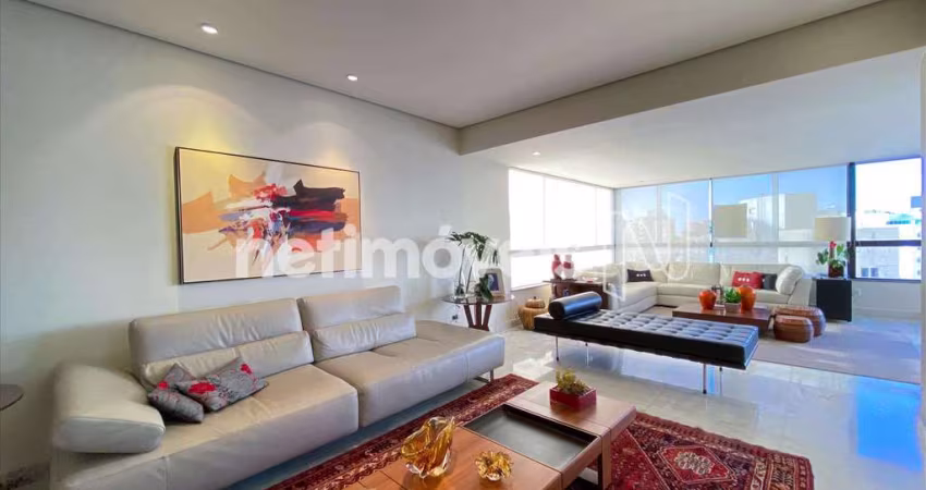 Apartamento à venda no bairro Anchieta com 300 m² e 4 dormitórios/quartos disponíveis.