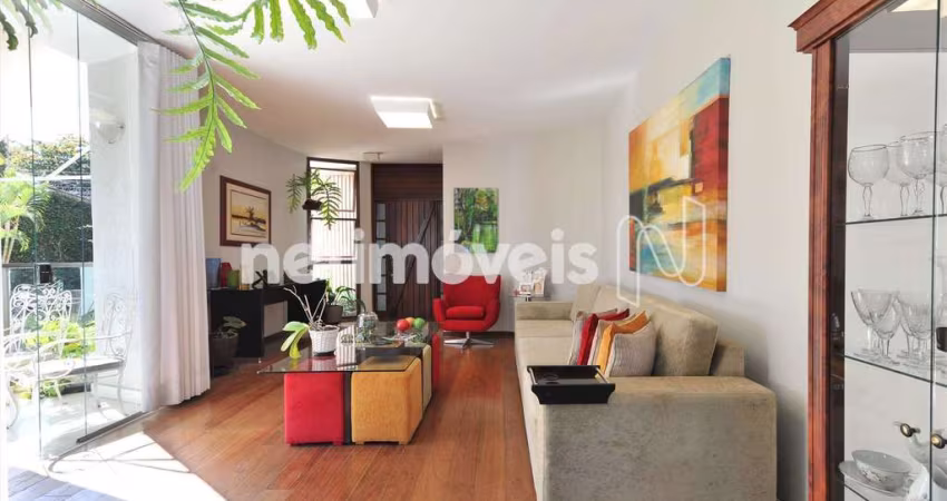 Apartamento à venda no bairro Anchieta com 254m² e 4 dormitórios/quartos disponíveis.