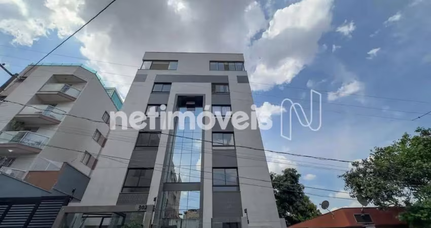 Apartamento à venda no bairro Prado com 60 m² e 2 dormitórios/quartos disponíveis.