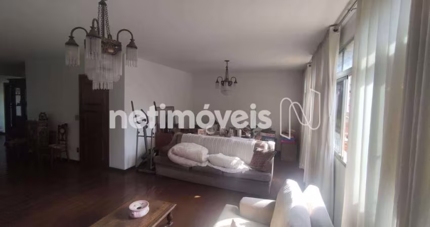 Apartamento à venda no bairro Santo Antônio com 200m² e 4 dormitórios/quartos disponíveis