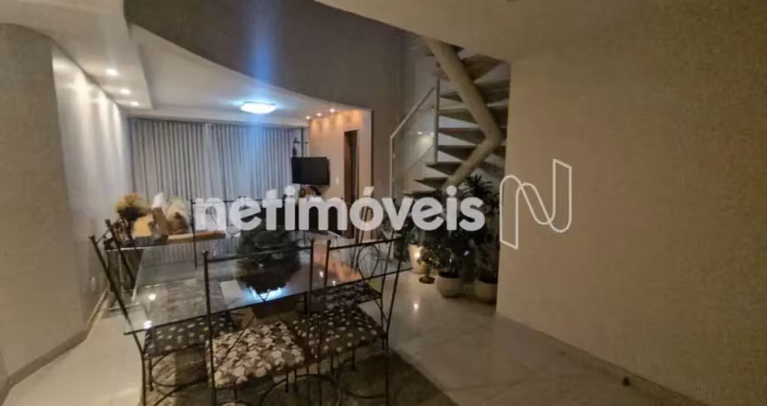 Cobertura à venda no bairro Buritis com 250 m² e 3 dormitórios/quartos disponíveis.