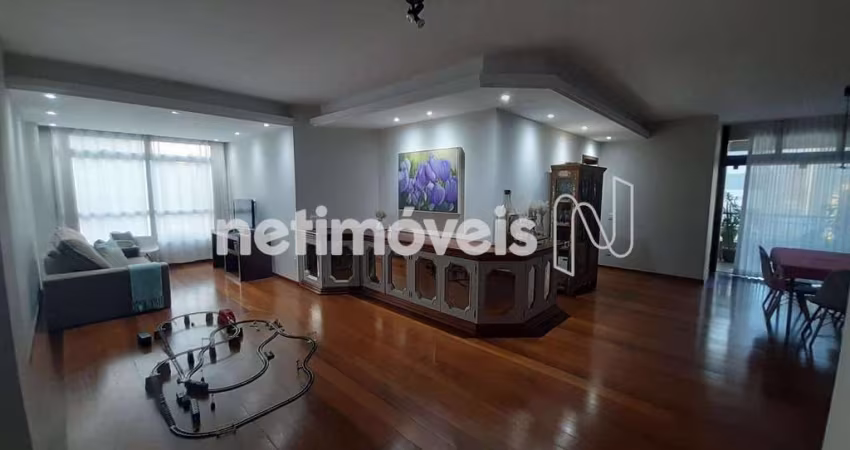 Apartamento à venda no bairro Funcionários com 150 m² e 4 dormitórios/quartos