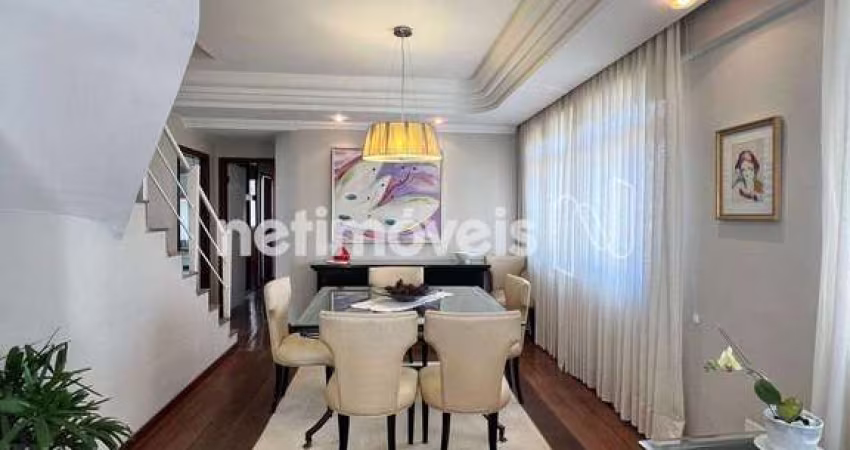 Cobertura à venda no bairro Serra com 214m² e 3 dormitórios/quartos disponíveis