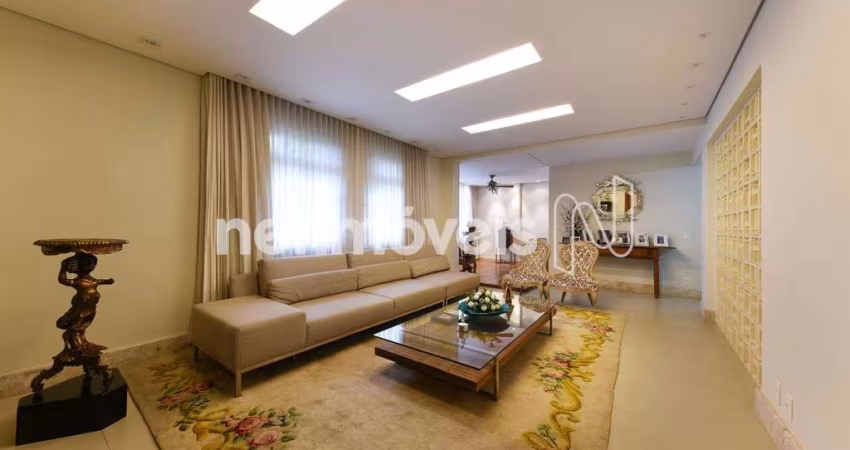 Apartamento à venda no bairro Anchieta com 259 m² e 4 dormitórios/quartos disponíveis.