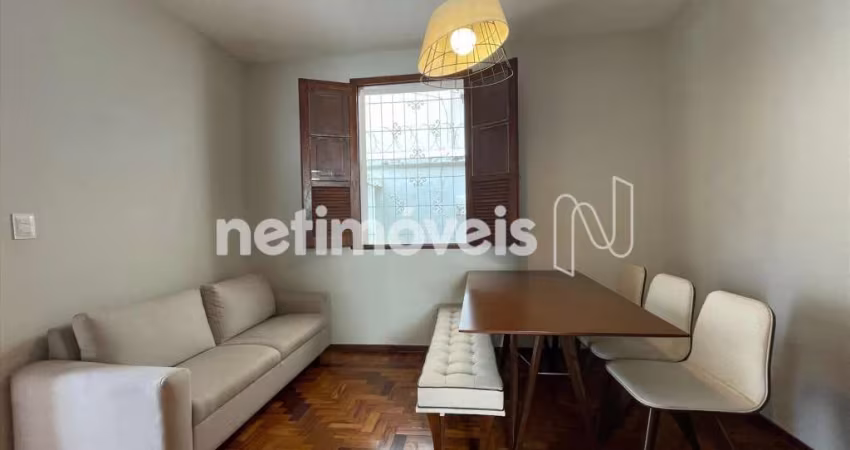Casa residencial à venda no bairro Floresta com 114 m² e 2 dormitórios/quartos.