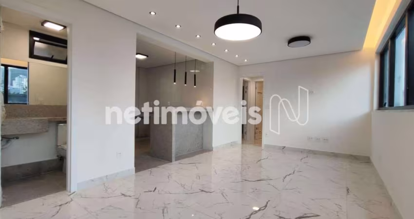 Apartamento à venda no bairro São Pedro com 70 m² e 2 dormitórios/quartos disponíveis.