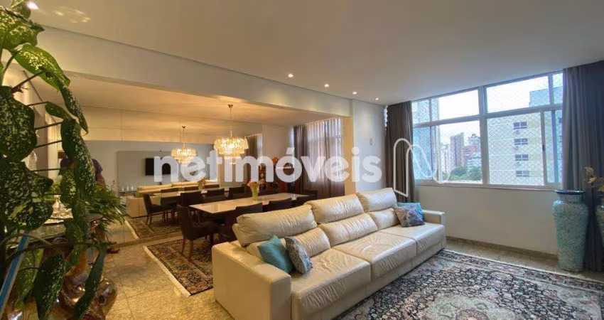 Apartamento à venda no bairro Lourdes com 150 m² e 4 dormitórios/quartos disponíveis.