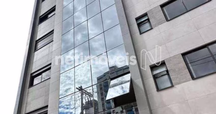 Apartamento à venda no bairro Santo Agostinho com 128 m² e 3 dormitórios.