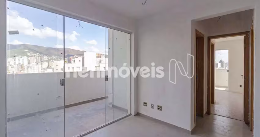 Apartamento à venda no bairro Serra, com 67 m² e 2 dormitórios/quartos.