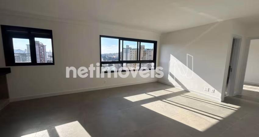 Apartamento à venda no bairro Santo Agostinho com 56 m² e 1 dormitório/quarto.