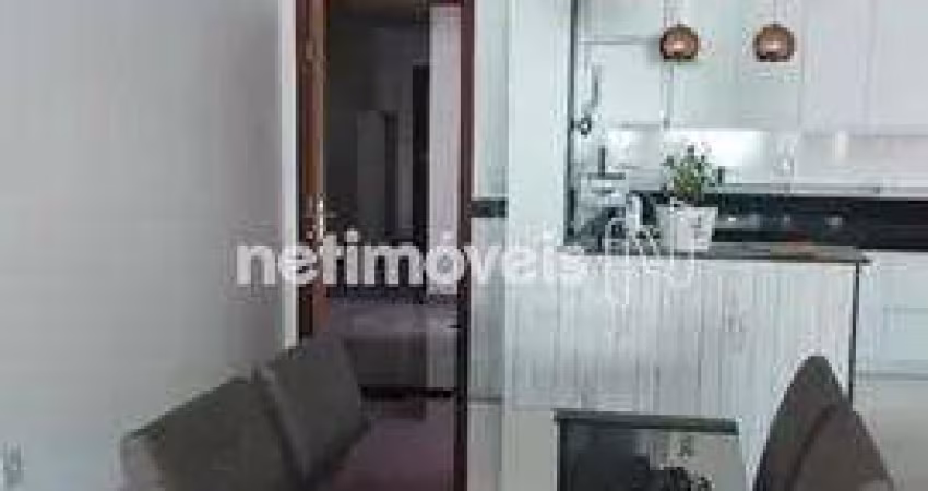 Apartamento cobertura à venda no bairro Buritis com 189 m² e 3 dormitórios/quartos.