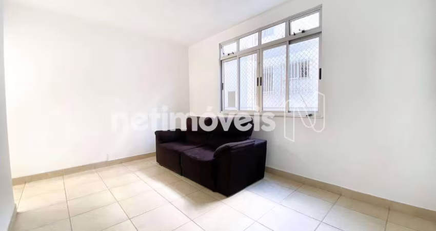 Apartamento à venda no bairro Santa Lúcia com 3 dormitórios e 100 m² de área útil.