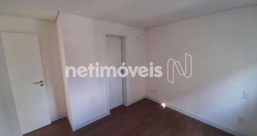 Apartamento à venda no bairro Prado com 55 m² e 2 dormitórios/quartos disponíveis.