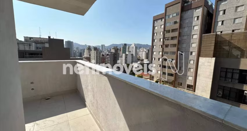 Cobertura à venda no bairro Lourdes com 112 m² e 2 dormitórios/quartos disponíveis
