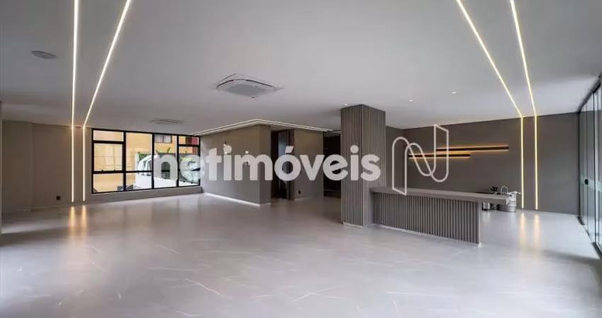 Apartamento à venda no bairro Serra com 150 m² e 4 dormitórios/quartos disponíveis.