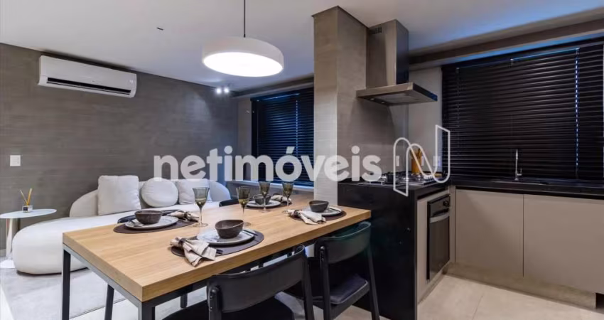 Apartamento à venda no bairro Santo Agostinho com 136m² e 2 dormitórios/quartos.