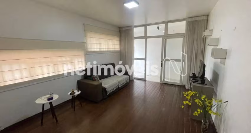 Apartamento à venda no bairro Cruzeiro com área útil de 184 m² e 3 dormitórios/quartos