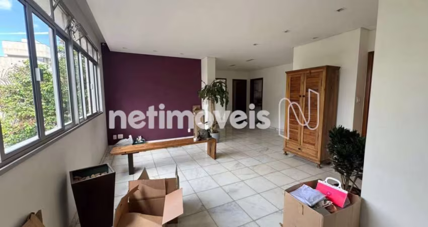 Apartamento à venda no bairro Cruzeiro com 147 m² e 4 dormitórios/quartos.