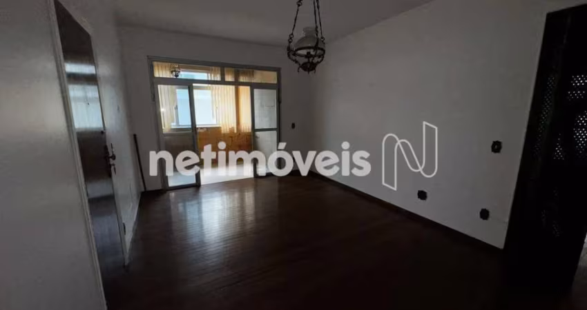 Apartamento à venda no bairro Coração de Jesus com 180 m² e 4 dormitórios/quartos.