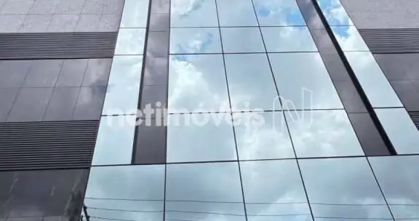 Apartamento à venda no bairro Santa Efigênia com 39m² e 1 dormitório/quarto disponível.