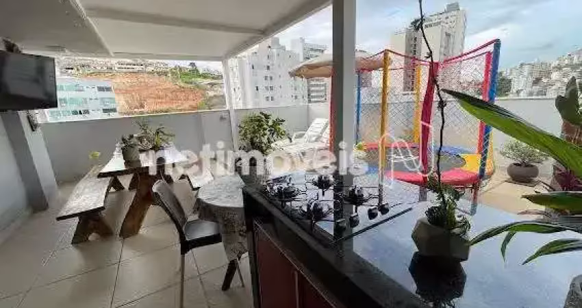 Apartamento cobertura à venda no bairro Buritis com 3 dormitórios e 189 m².