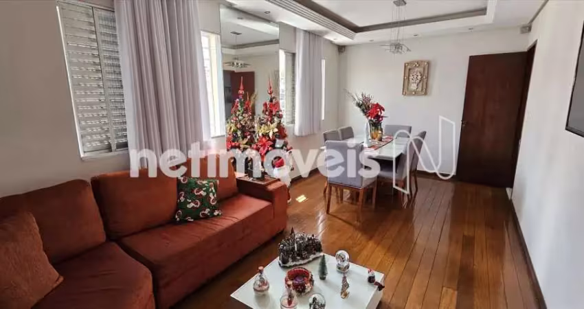Apartamento à venda no bairro Renascença com 100 m² e 3 dormitórios/quartos disponíveis.