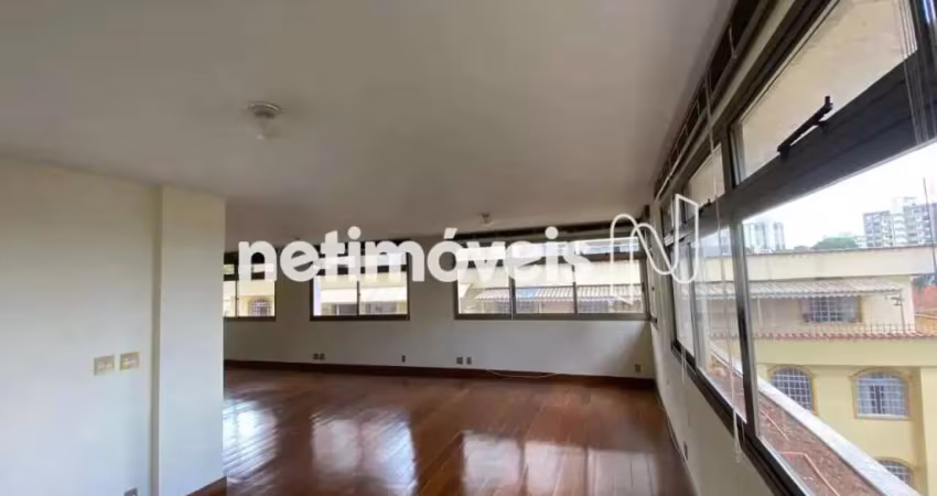 Apartamento à venda no bairro Serra com 220 m² e 4 dormitórios/quartos disponíveis.