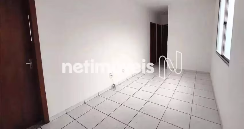 Apartamento à venda com 60 m², 3 dormitórios no bairro Estoril. Ótima oportunidade!
