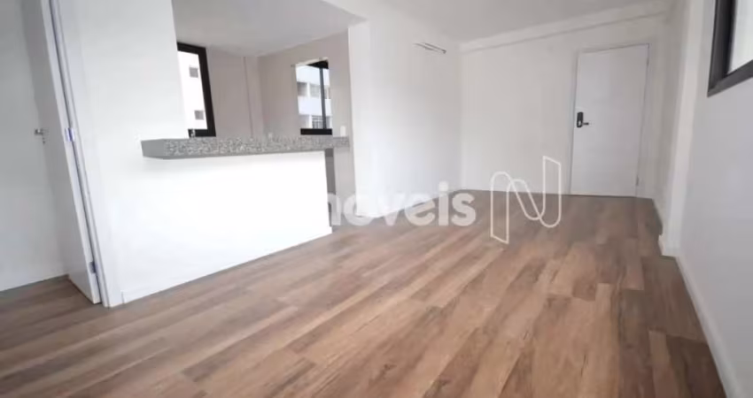 Apartamento à venda no bairro Cruzeiro com 72 m² e 2 dormitórios/quartos disponíveis