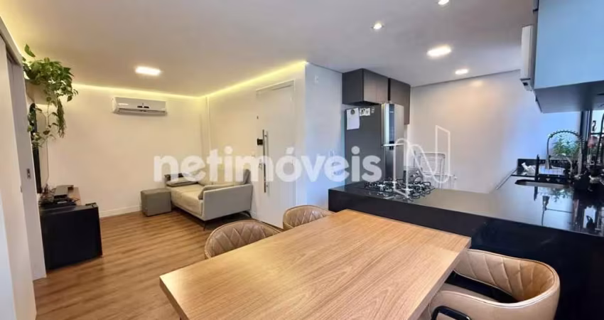 Apartamento à venda no bairro Lourdes com 65 m² e 2 dormitórios/quartos disponíveis
