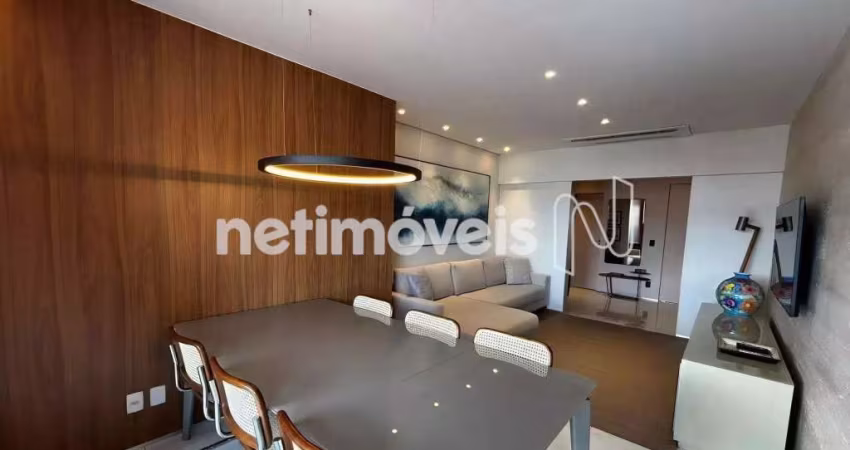 Apartamento à venda no bairro Luxemburgo com 156 m² e 4 dormitórios/quartos disponíveis.
