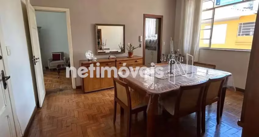Apartamento à venda no bairro Santa Efigênia com 100 m² e 3 dormitórios/quartos