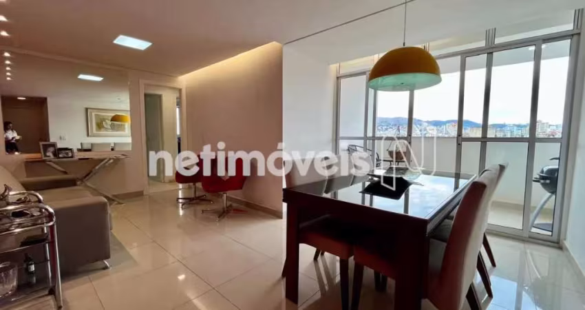 Apartamento à venda no bairro Sagrada Família com 89 m² e 3 dormitórios/quartos.