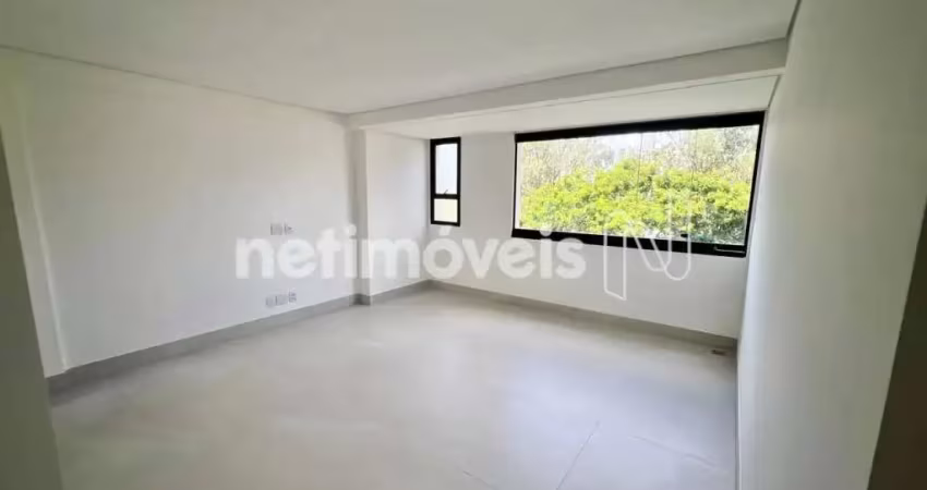 Apartamento à venda no bairro Santo Agostinho com 3 dormitórios e 84 m² disponíveis.