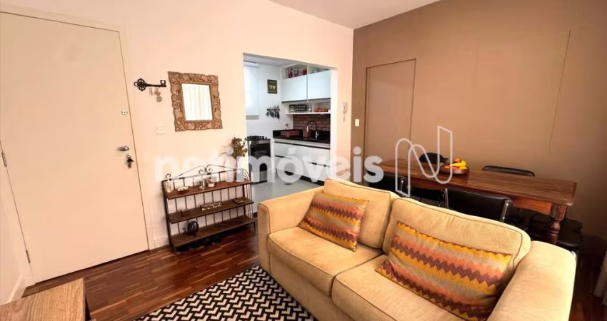 Apartamento à venda no bairro Serra com 60m² e 2 dormitórios/quartos à sua disposição.