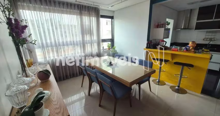 Apartamento à venda no Grajaú com 3 dormitórios e 89 m² de área útil disponível.