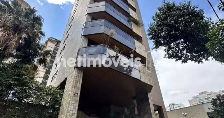 Apartamento para Aluguel no Bairro Santo Agostinho - 220m² com 4 Dormitórios/Quartos